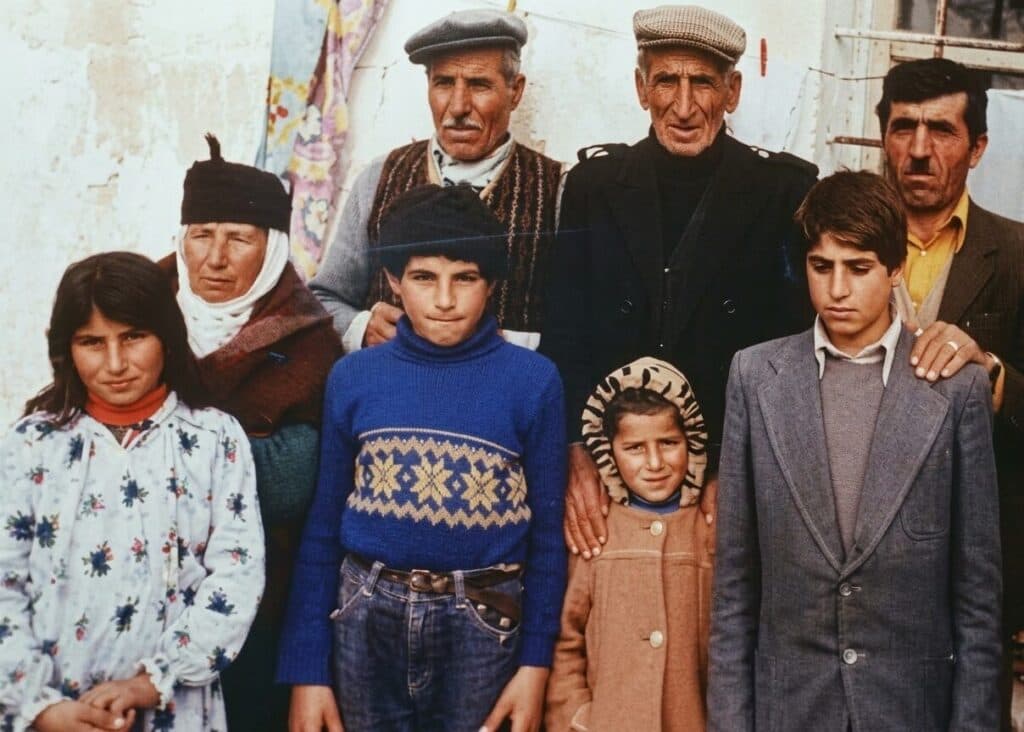 Botoyo Family