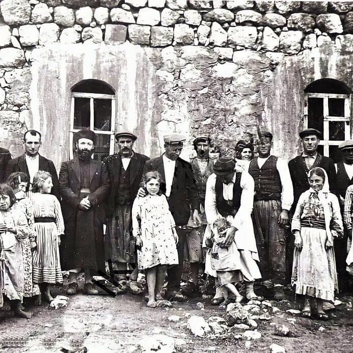 The Enduring Roots: Aramean Clan and Family Structures in Tur Abdin